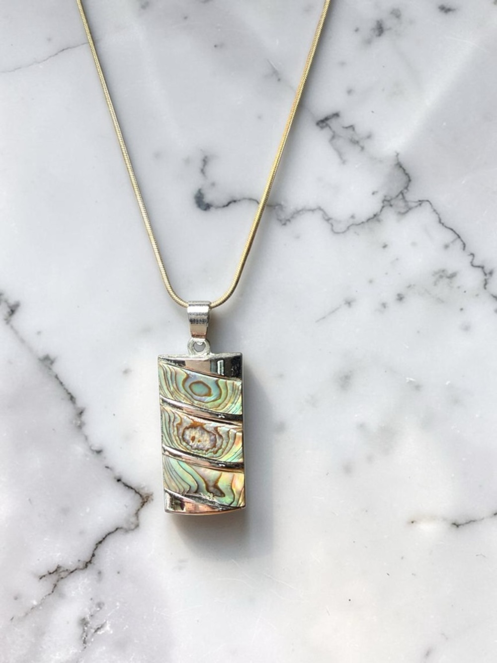 Abalone Paua Shell Inlay Rectangle Pendant Necklace Gold Tone Snake Chain Boho